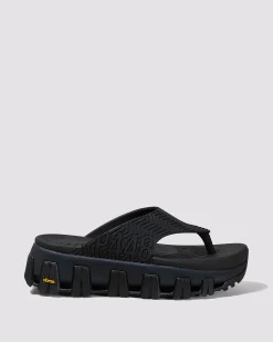 Online P448 Bondi Tux/ Black