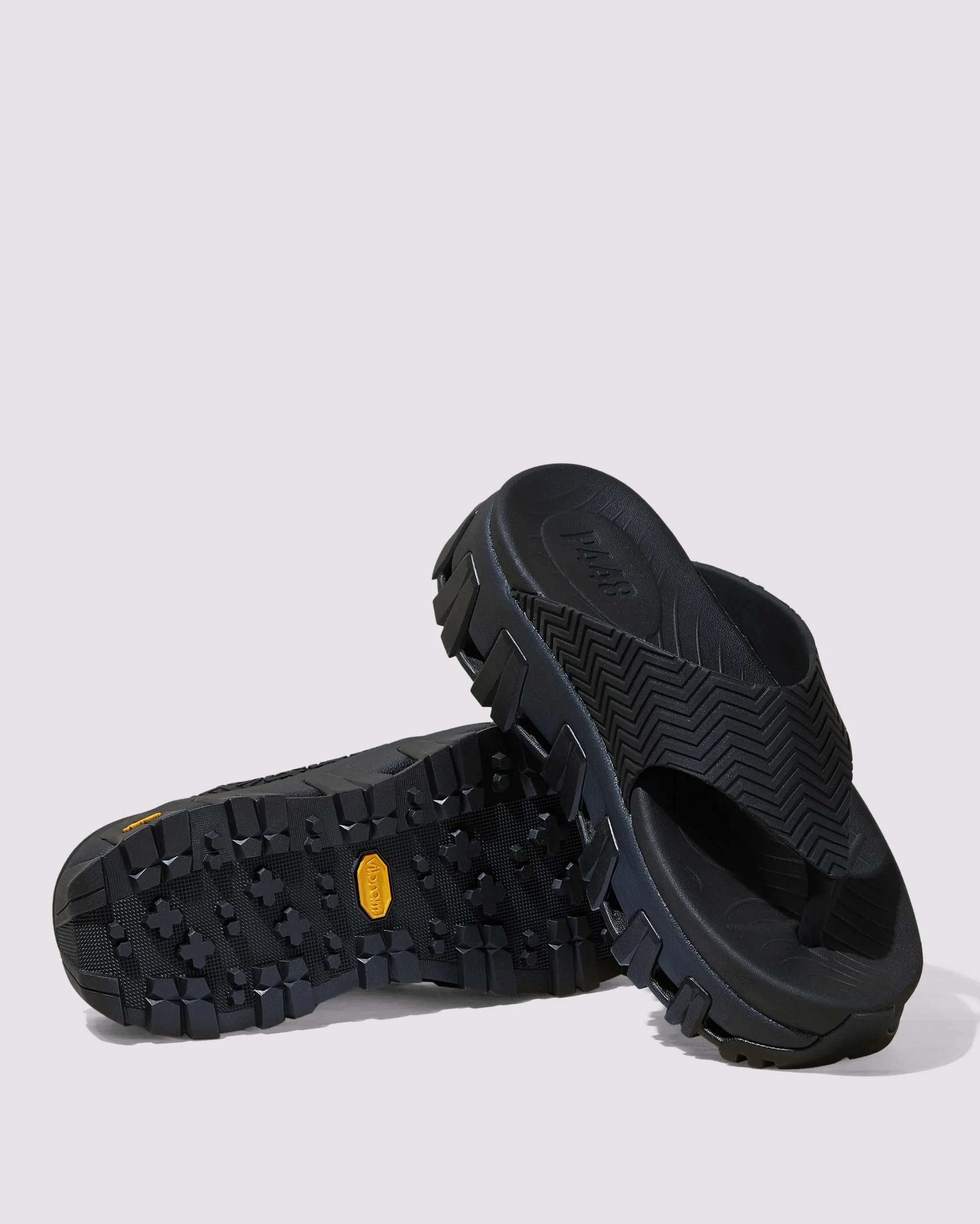 Online P448 Bondi Tux/ Black