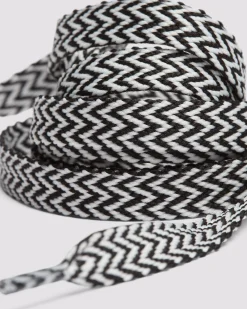 Online P448 Shoelaces Chevron