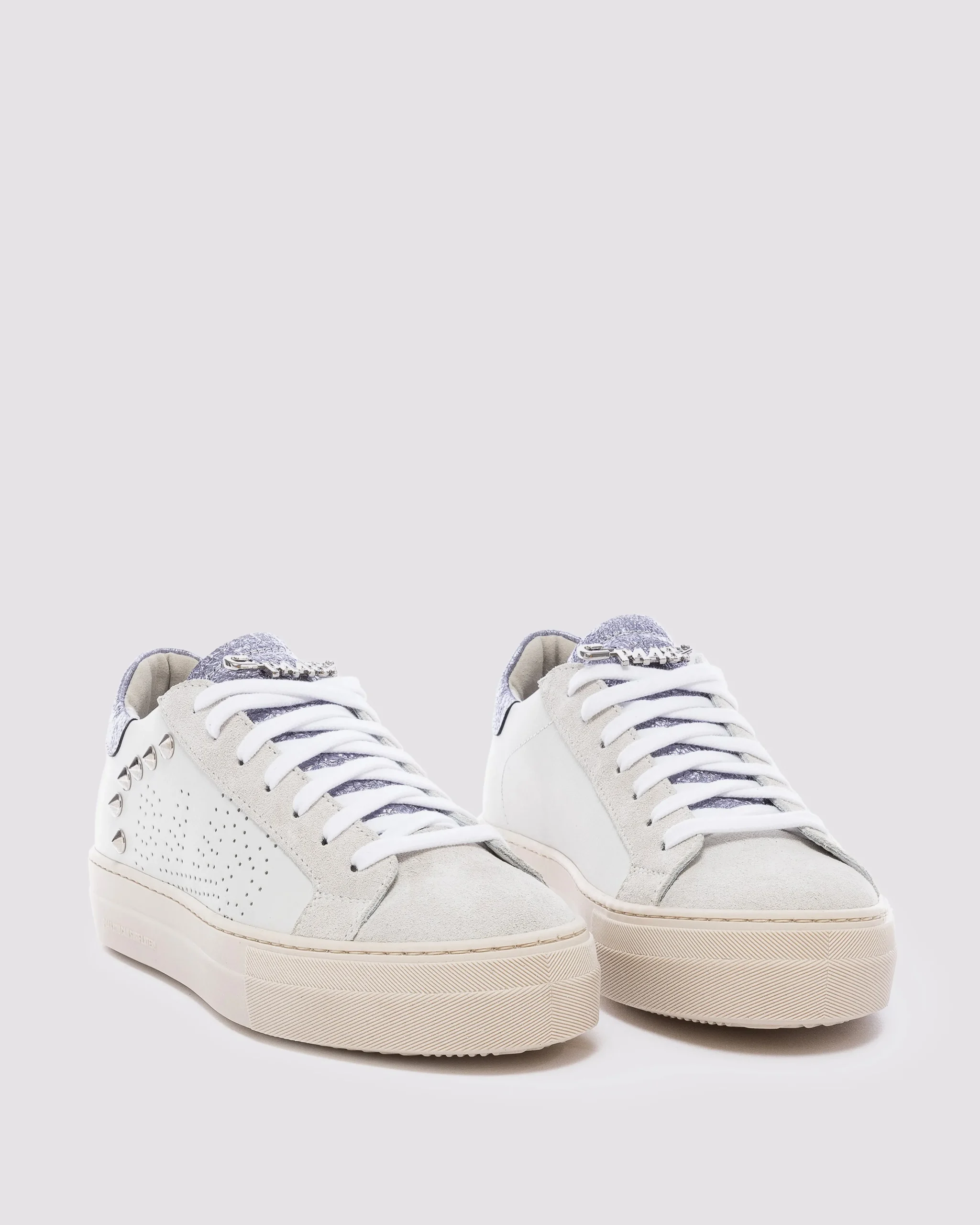 Store P448 Thea Lilac Stud