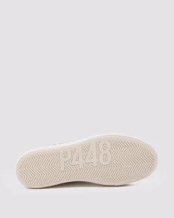 Store P448 Thea Lilac Stud